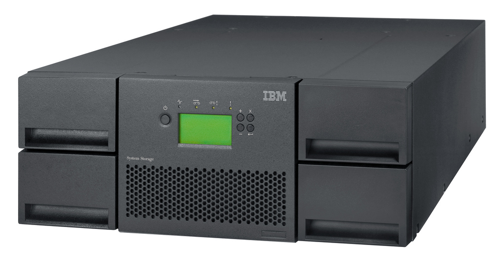 Tape Storage- ذخیره سازی آی بی ام-IBM Tape Library TS3200