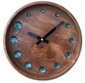  ساعت دیواری چوبی کد 6- چوبی با نگین آبی و فیرو زه ای
